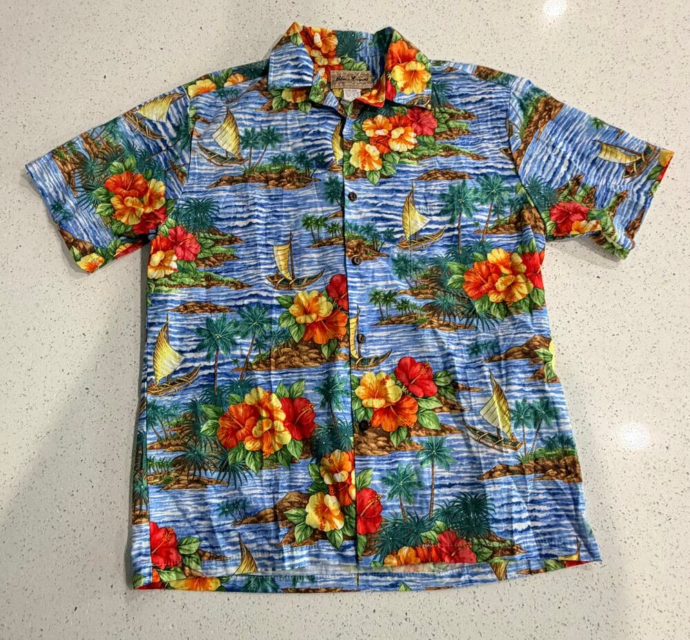 Blue Hawaii Mens M Hawaiian Aloha Shirt Cotton Sailboat Floral Made in Hawaii - Picture 1 of 6